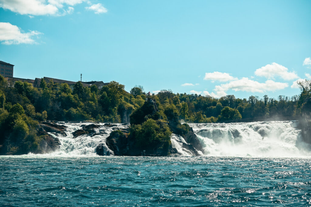 de Rheinfall bij Schaffhausen Rheinfall Schaffhausen